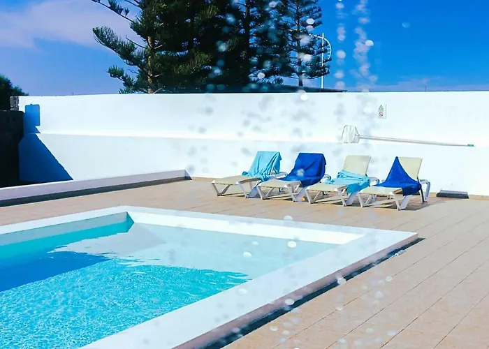 Maria En Villa Playa Blanca (Lanzarote)