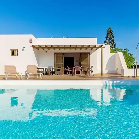 Maria En Villa *