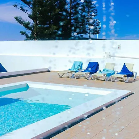 Maria En Villa Playa Blanca (Lanzarote)