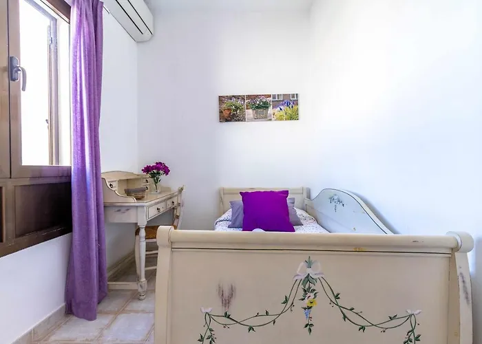 Maria En Playa Blanca (Lanzarote)